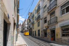 Lisbon Bica Suites Apartments